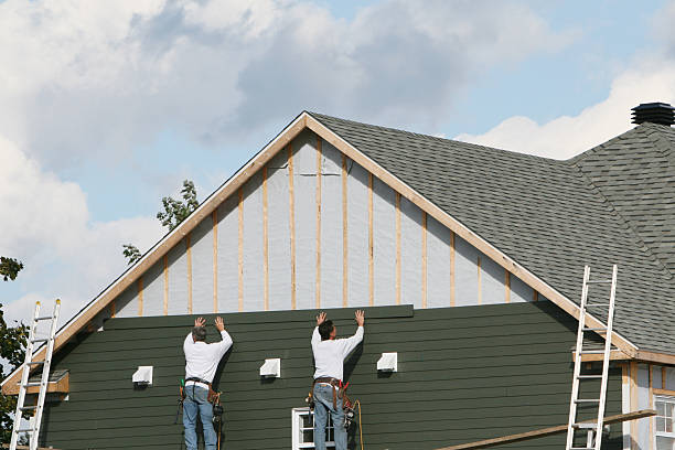 Best Engineered Wood Siding  in Manchester Center, VT